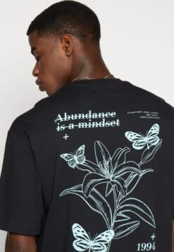 YOURTURN Chest Tee Unisex - Print T-Shirt - 802 - Black 11 YOURTURN Chest Tee Unisex - Print T-Shirt - 802 - Black -Clothing Sale Store 0e4b4081586c44b38413d45691796242