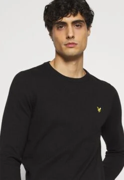 Lyle & Scott Crew Neck Jumper - Jumper - Jet Black 11 Lyle & Scott Crew Neck Jumper - Jumper - Jet Black -Clothing Sale Store 0fb83e573f88481ca5e2f59ade740d9d
