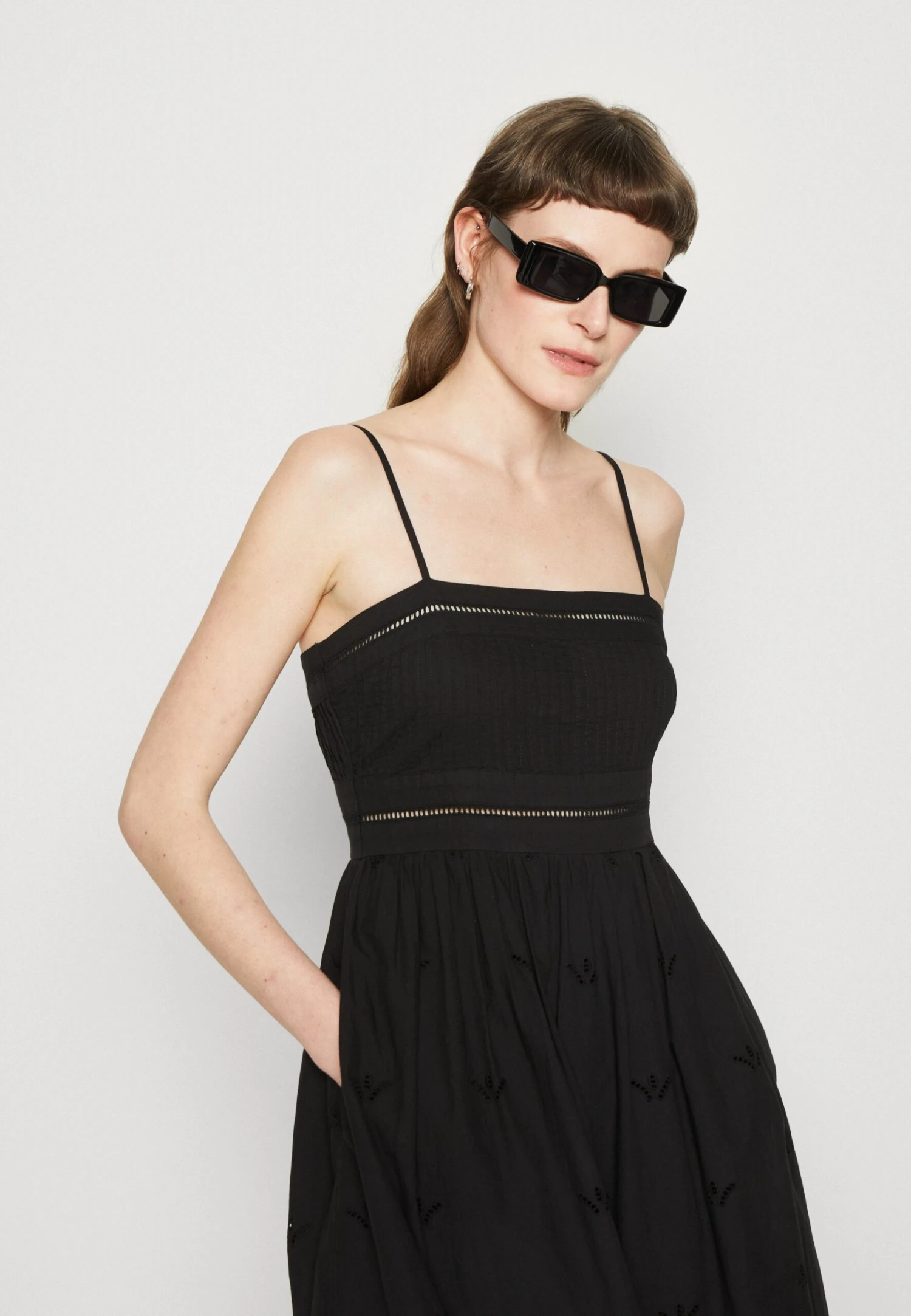AllSaints Whitley Broderie Dress - Day Dress - Black 4 AllSaints Whitley Broderie Dress - Day Dress - Black - Image 4