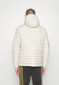 BELSTAFF Airspeed Jacket - Down Jacket - Off-White -Clothing Sale Store 193e5d0bc83943b38471b8c116e17136