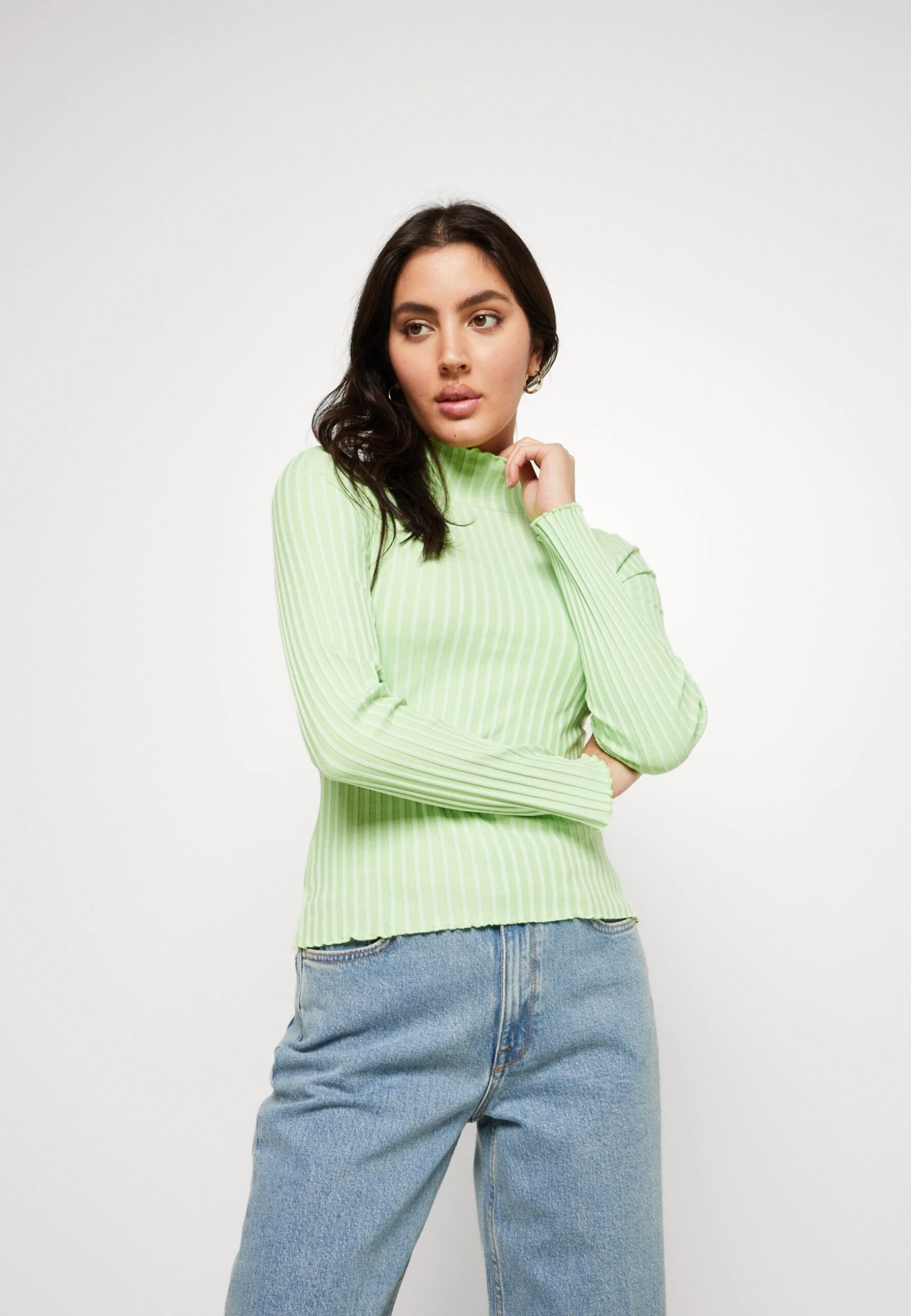 Selected Femme Slfwilma T Neck - Long Sleeved Top - Pistachio Green 4 Selected Femme Slfwilma T Neck - Long Sleeved Top - Pistachio Green - Image 4
