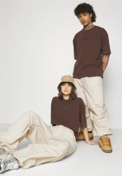 YOURTURN Unisex - Cargo Trousers - White -Clothing Sale Store 22601c6785e74caabef797a2155a269b