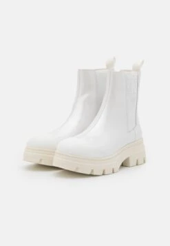 Calvin Klein Jeans Chunky Combat Chelsea Boot - Platform Ankle Boots - White 8 Calvin Klein Jeans Chunky Combat Chelsea Boot - Platform Ankle Boots - White -Clothing Sale Store 27df2b3a01cb445ab29da5d785bbe239