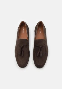 Pier One Slip-Ons - Dark Brown 9 Pier One Slip-Ons - Dark Brown -Clothing Sale Store 2e07c94ed3be4c0abd25b53e20146662