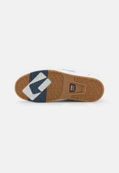 Globe Sabre - Skate Shoes - White/Blue -Clothing Sale Store 2eee9e4f2171419e93dd9c78d1db9781