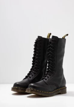 Dr. Martens Virginia - Lace-Up Boots -Clothing Sale Store 31a76b5324fa4b2dba25236a8084f590