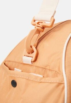 Nike Performance Gym Club Retro - Sports Bag - Amber Brown/Bright Crimson 8 Nike Performance Gym Club Retro - Sports Bag - Amber Brown/Bright Crimson -Clothing Sale Store 41e50360021d4114806abae402c89c17