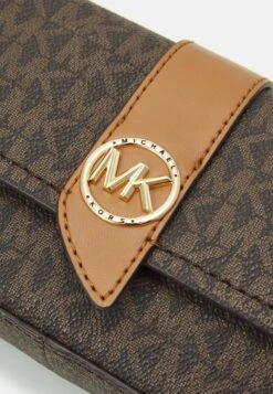 MICHAEL Michael Kors Greenwich Xs Sling Xbody - Across Body Bag - Brown/Acorn -Clothing Sale Store 787f459eca434a9e9319a08c1184d078