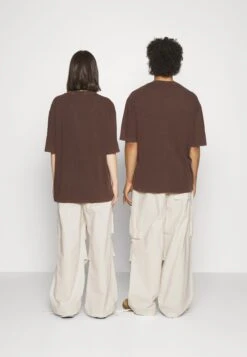 YOURTURN Unisex - Cargo Trousers - White -Clothing Sale Store 7c134202bf934dad81d73ae035635b6d