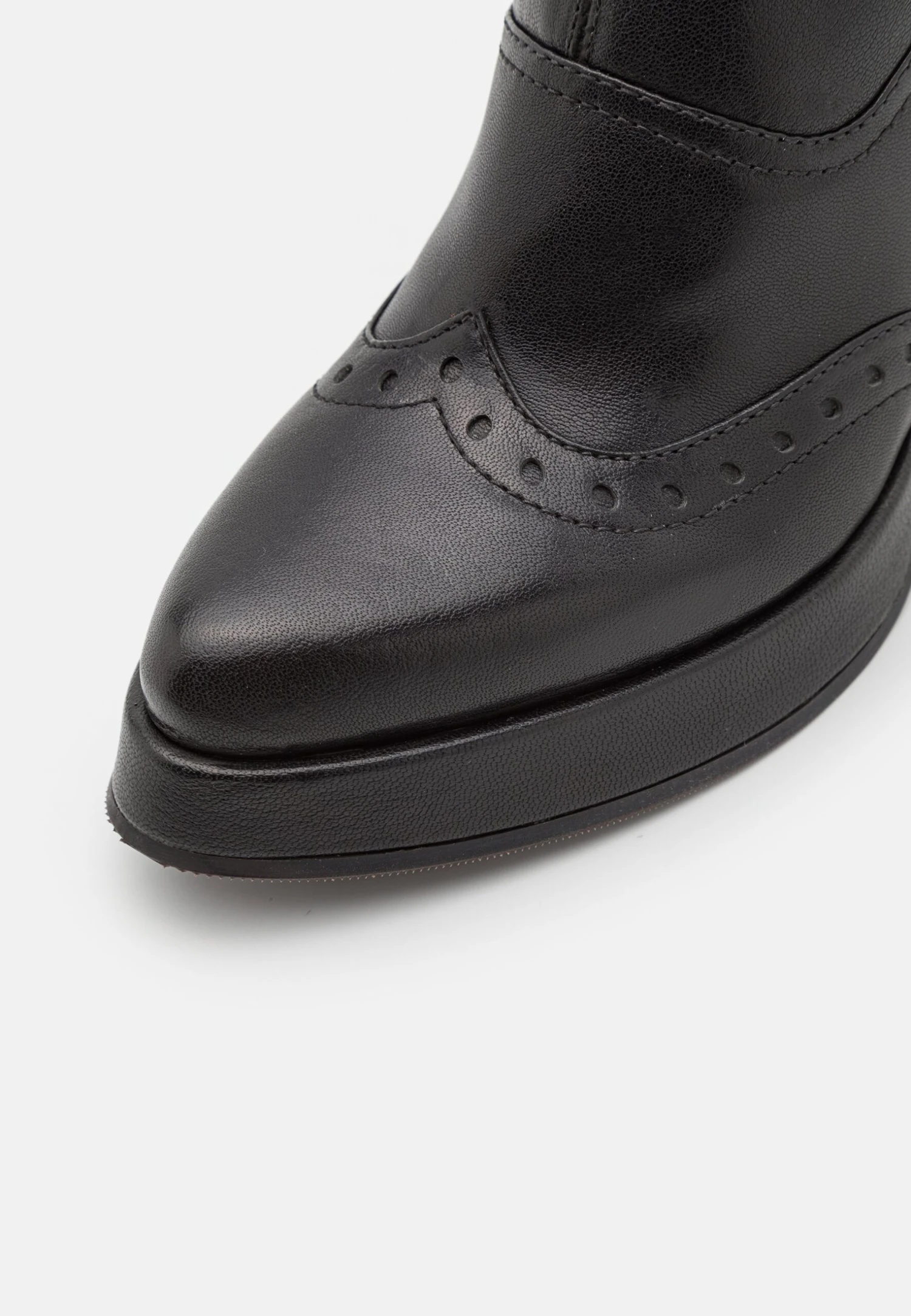 Chie Mihara Fayu - Platform Ankle Boots 7 Chie Mihara Fayu - Platform Ankle Boots - Image 7