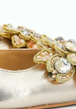 Alma En Pena Lagos - High Heels - Gold -Clothing Sale Store 989d28168c1b4d6a98c3a0820827fe4a