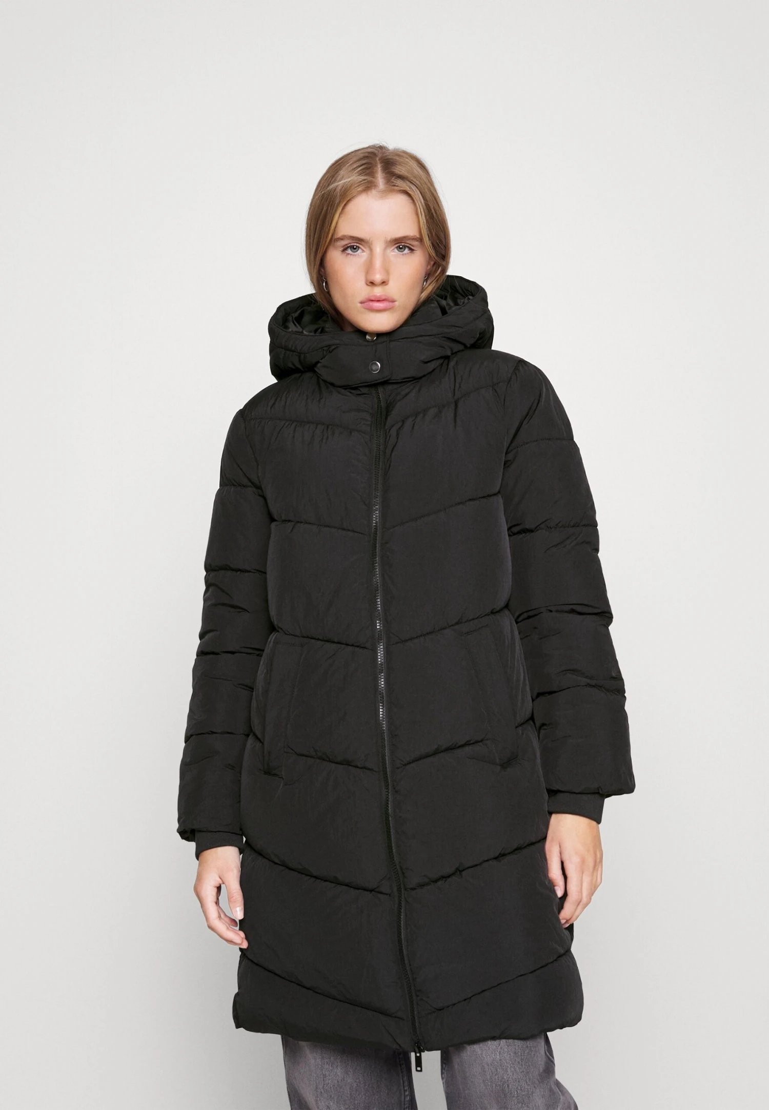 Pieces Petite Pcjamilla Puffer Jacket - Winter Coat - Black 1 Pieces Petite Pcjamilla Puffer Jacket - Winter Coat - Black