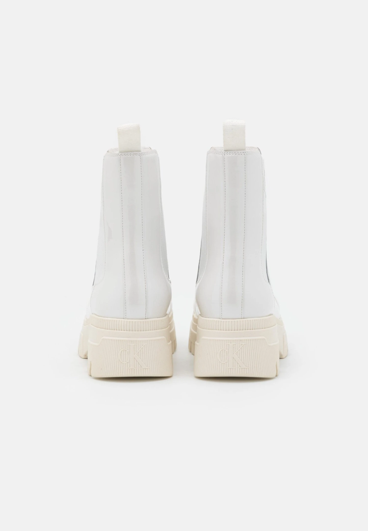 Calvin Klein Jeans Chunky Combat Chelsea Boot - Platform Ankle Boots - White 4 Calvin Klein Jeans Chunky Combat Chelsea Boot - Platform Ankle Boots - White - Image 4