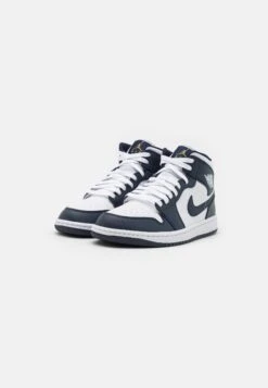 Air Jordan 1 Mid - High-Top Trainers - White/Metallic Gol/Obsidian -Clothing Sale Store a3c1a1bf30624e8b85b0580099d3dbe5