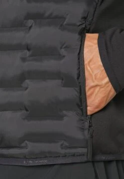 Peak Performance Argon Hybrid Hood - Fleece Jacket - Black -Clothing Sale Store ae165d7f21074988b29474439627a8c4