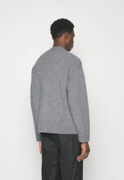 Hugo Sopro - Cardigan - Medium Grey -Clothing Sale Store c8e8342763554a29a390e3cc0d4ae647