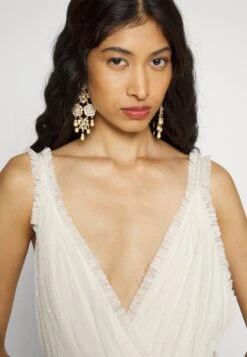 Needle & Thread ExclusiveCandice Gown - Occasion Wear - Cream 12 Needle & Thread ExclusiveCandice Gown - Occasion Wear - Cream -Clothing Sale Store cf91087955524b6d8613c92b019276e9