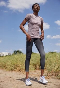 Nike Performance Zoomx Zegama- Trail Running Shoes - Pearl Pink/Blue Whisper/Coconut Milk/Baltic Blue/Football Grey -Clothing Sale Store d487890aa9e44217b94c948d07142cec