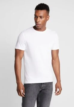 Pier One 3 Pack - Basic T-Shirt - White -Clothing Sale Store e50b2210dfa14aeebbb37ff387ca1259