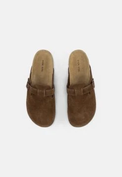 Pier One Leather Unisex - Slippers - Brown 9 Pier One Leather Unisex - Slippers - Brown -Clothing Sale Store e81ec10b1baa426098f203c956f22c98