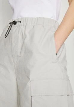 YOURTURN Unisex - Shorts - Light Grey 13 YOURTURN Unisex - Shorts - Light Grey -Clothing Sale Store fb21bd3b219d4ff4b3b1cc09b2fd0909