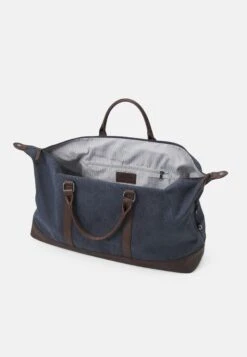 Pier One Unisex - Holdall - Dark Blue -Clothing Sale Store ff4d10d9efb84aea8d81abf158f4b9f9